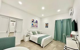 Tribunali 181 Guest House